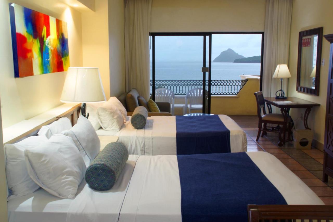 รอยัล บียาส รีสอร์ต Hotel มาซาตลัน ภายนอก รูปภาพ